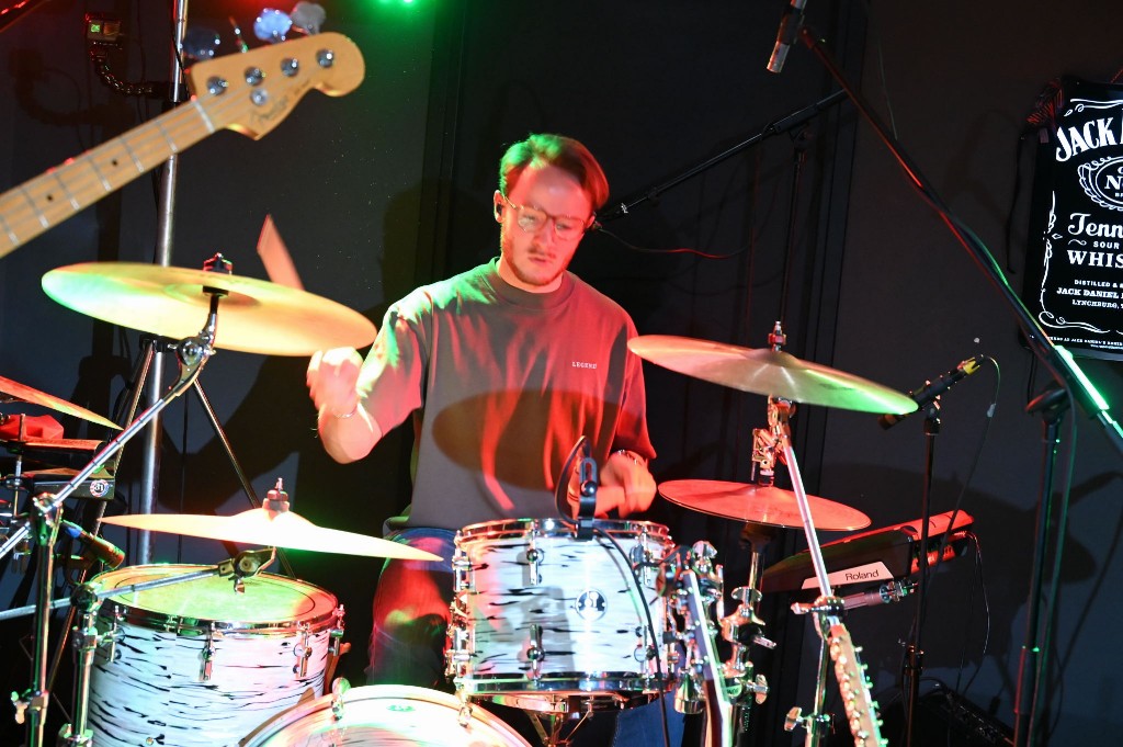 ../Images/10 jaar Ro's Barbershop 143.jpg